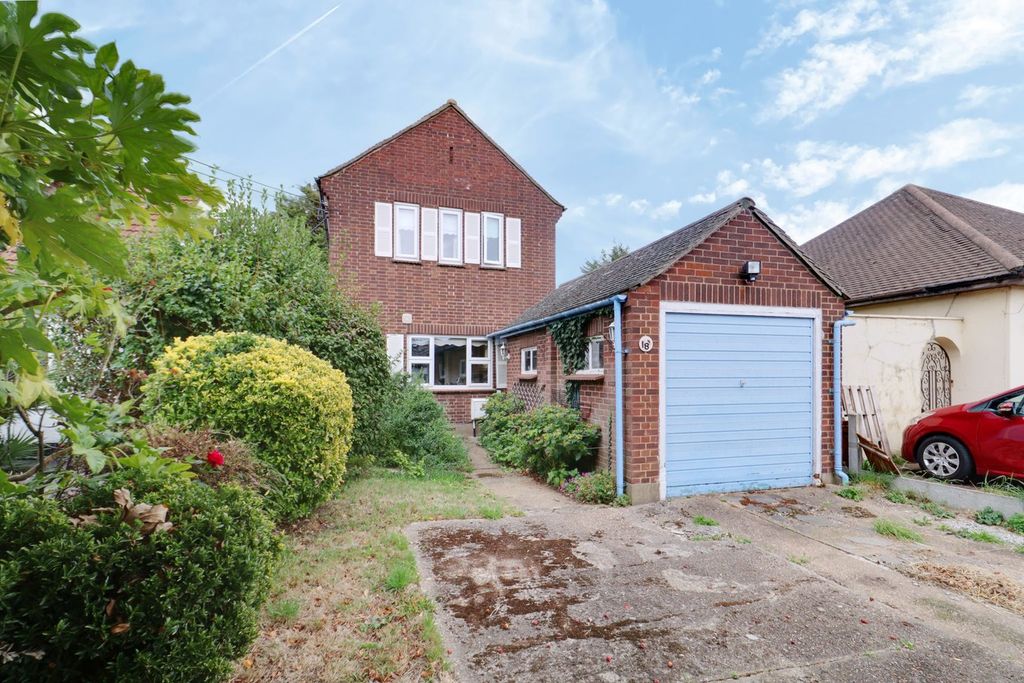 Property photo 1 of 16