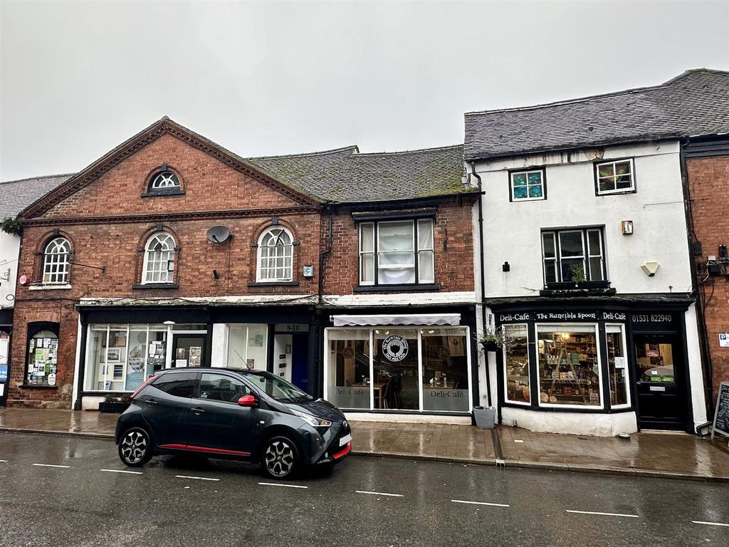 Property photo 1 of 8 Front Aspect