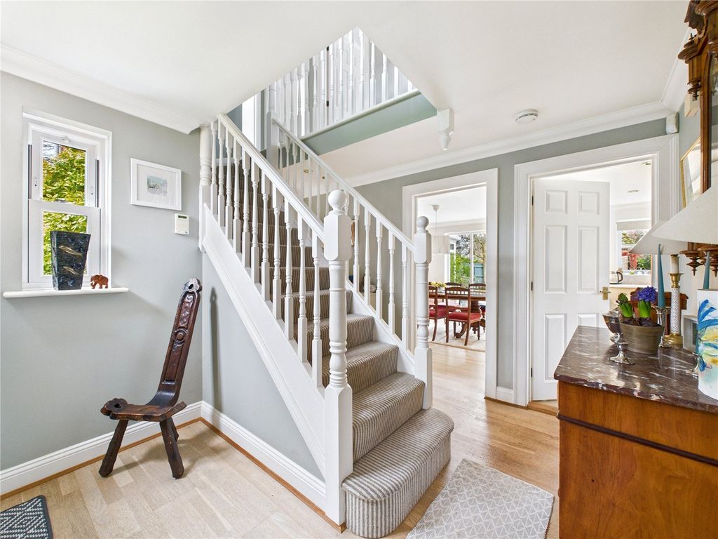 Property photo 3 of 22 Picture No. 14