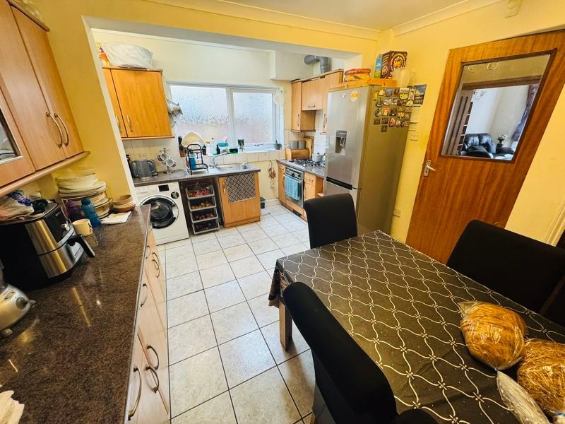 Property photo 2 of 13 Photo 9