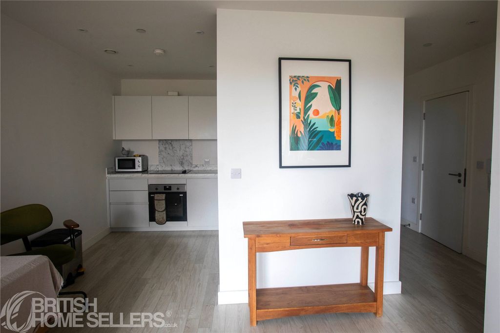 Property photo 3 of 9 Picture No. 04