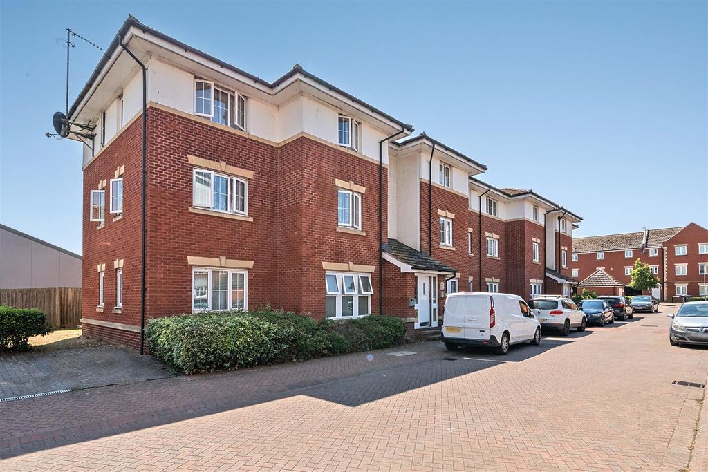 Property photo 1 of 14 4-6A4Fa3028B05B-1488642-19F4710A917Ff-4-4.Jpg