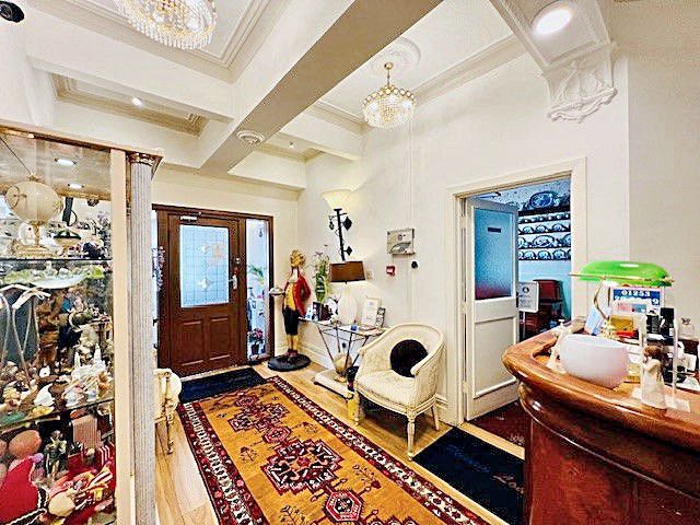 Property photo 2 of 36