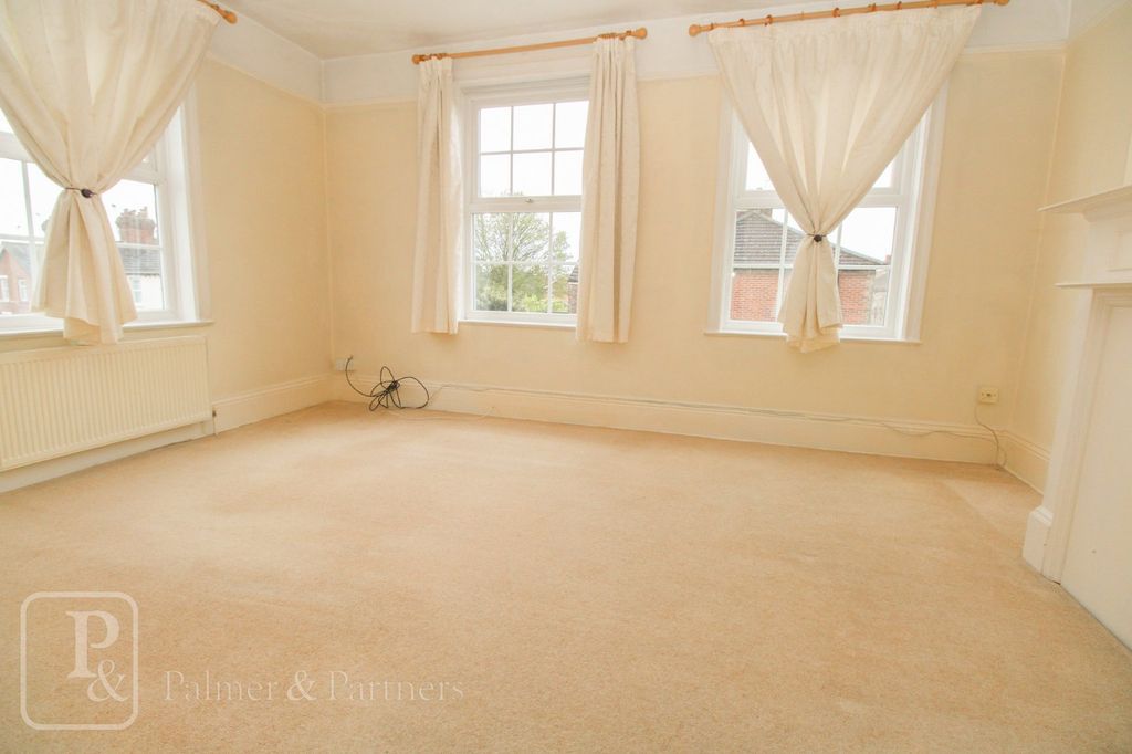 Property photo 3 of 9 Reception Room