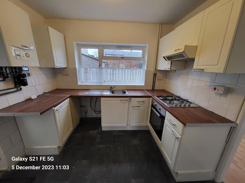Property photo 2 of 18 Gallery
