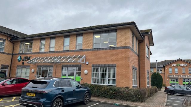 Property photo 2 of 8