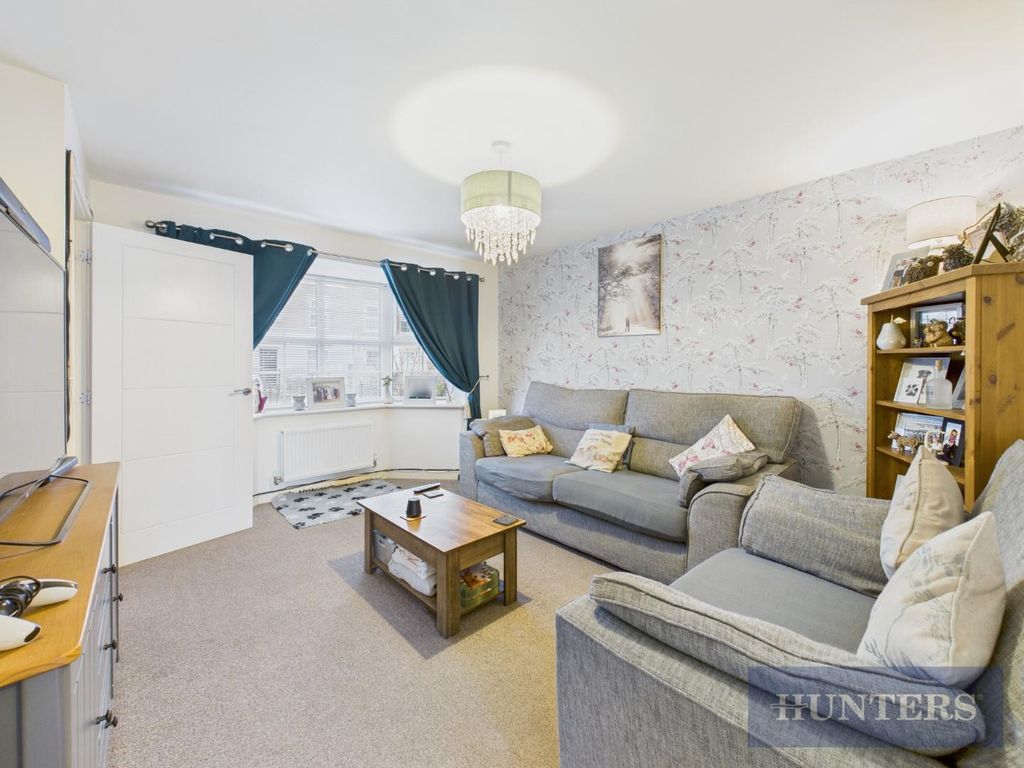 Property photo 2 of 25 Cam05316G0-Pr0304-Still004.Jpg