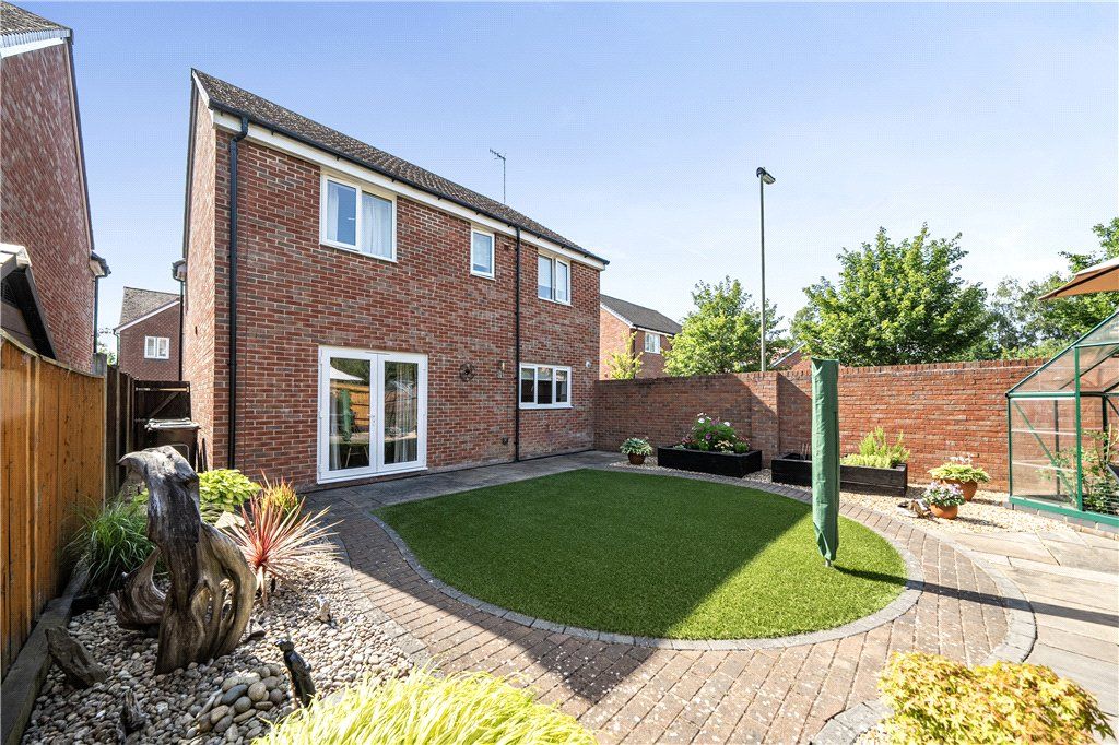 Property photo 2 of 18 Picture No. 13