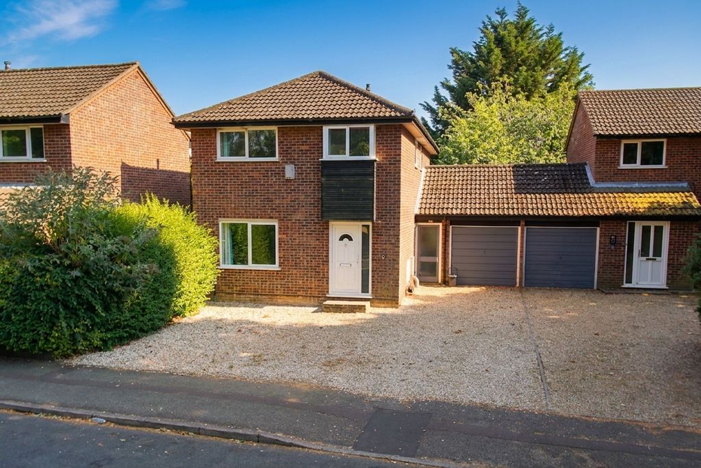 Property photo 1 of 17