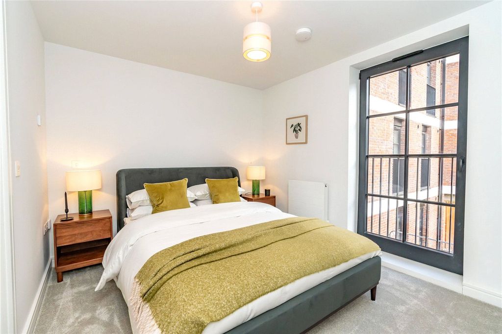 Property photo 1 of 21 Picture No. 22