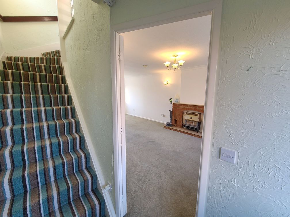 Property photo 3 of 25