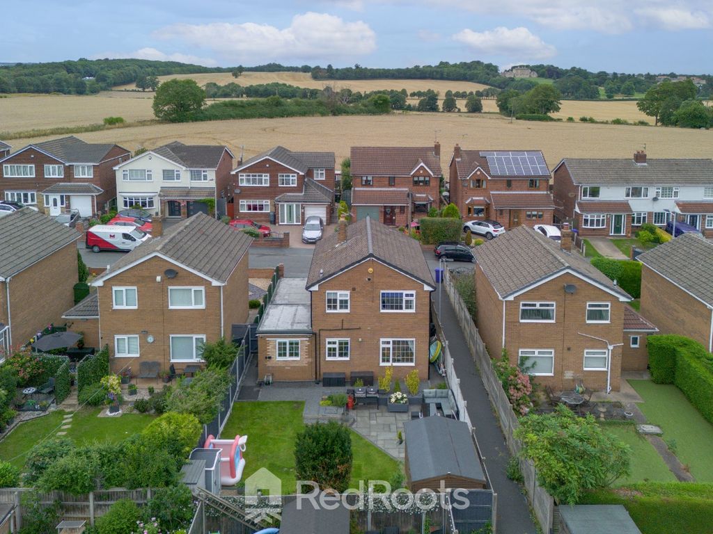 Property photo 3 of 30 3706173