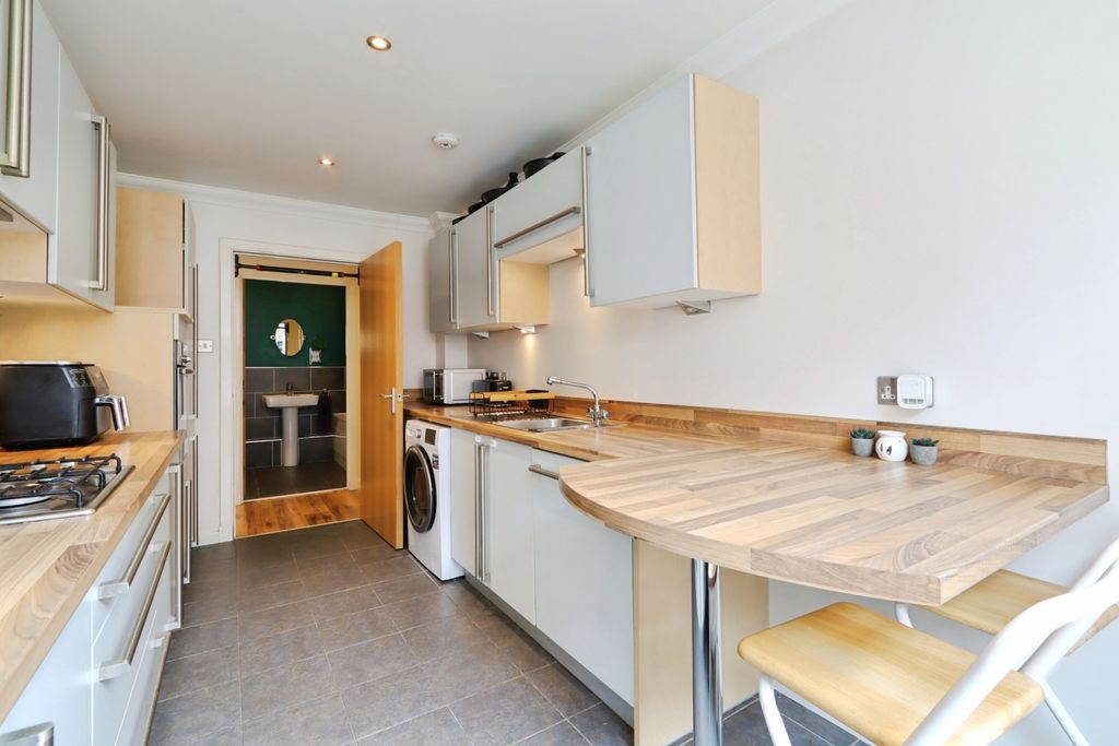 Property photo 3 of 20 Img_5168