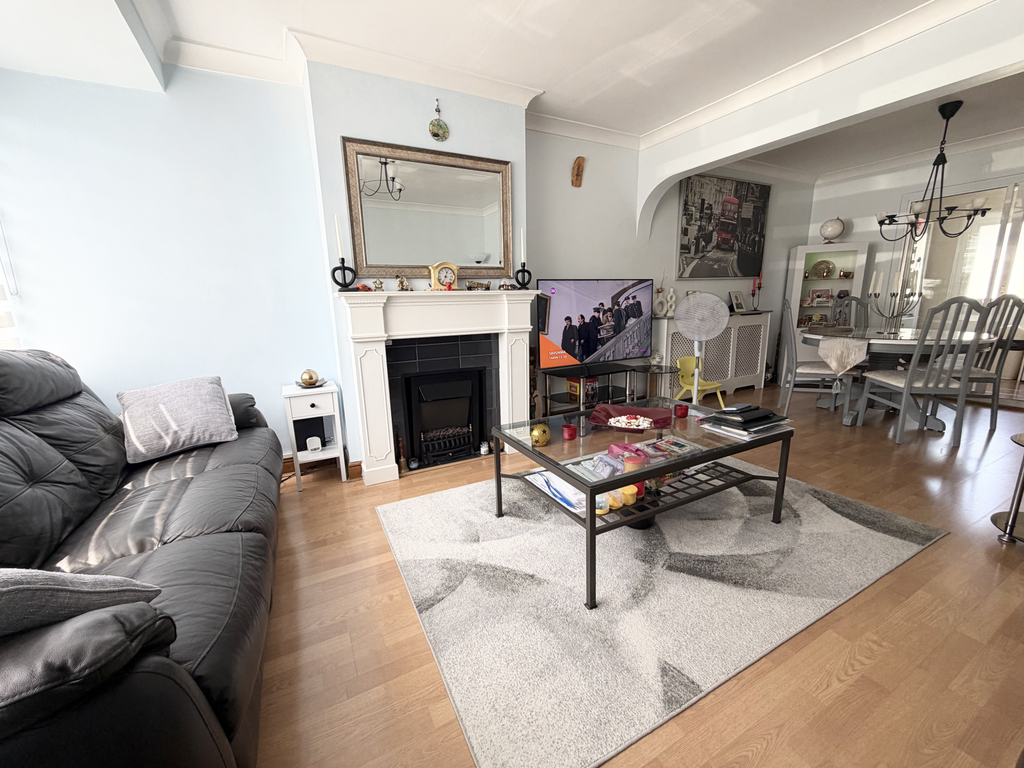 Property photo 1 of 12 Beautiful Mid Terraced 2 Bedroom House With Off-Road Parking