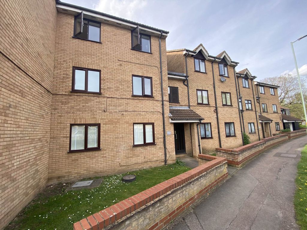 Property photo 1 of 7