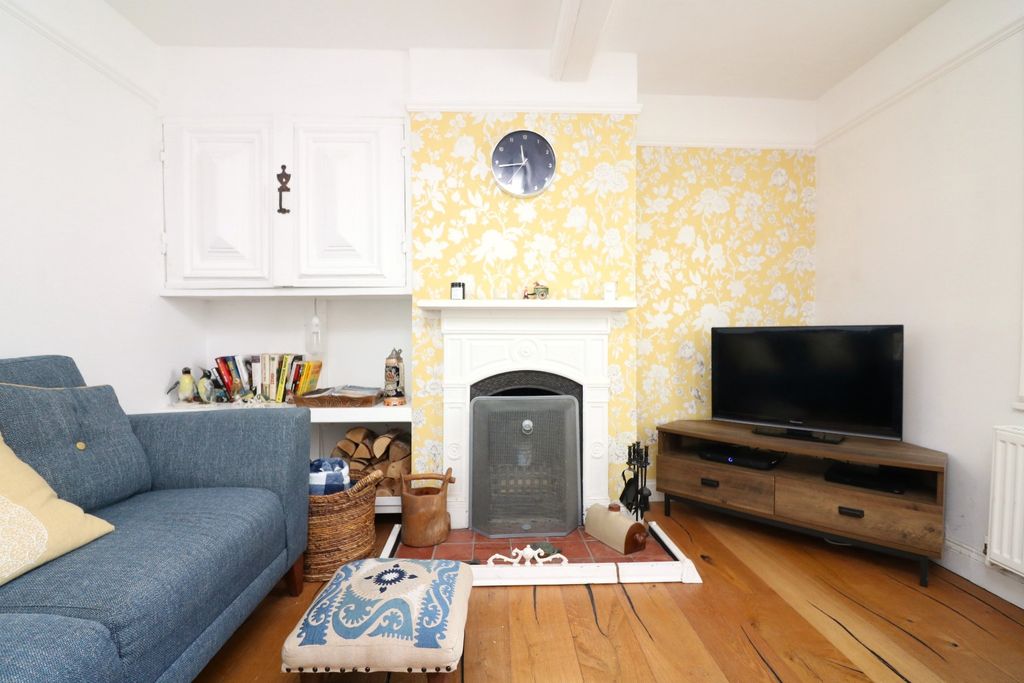 Property photo 3 of 14 3573383