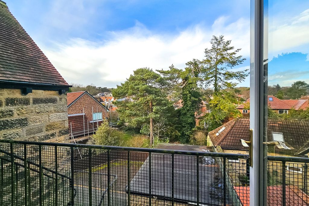 Additional image 8 of 2 bed flat for saleHarlow Oval, Harrogate HG2