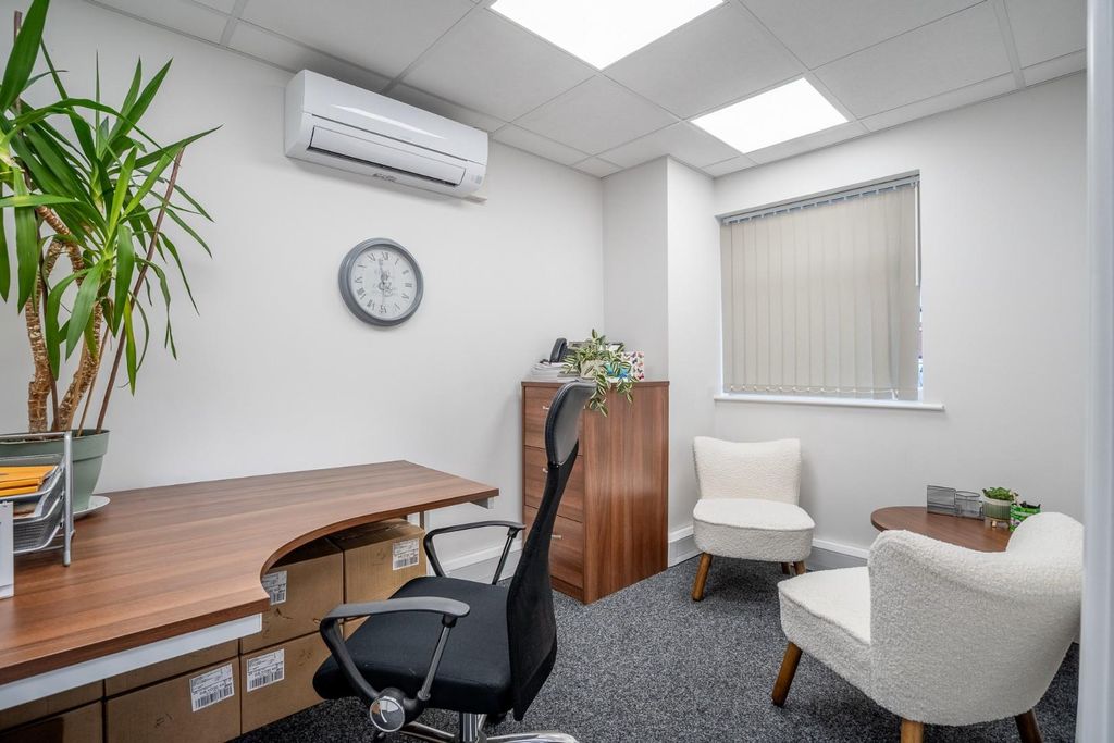 Property photo 3 of 15 Cbp-2.Jpg