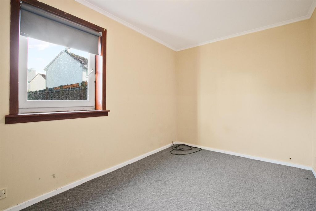 Additional image 18 of 3 bed flat for saleRussell Drive Alexandria G83