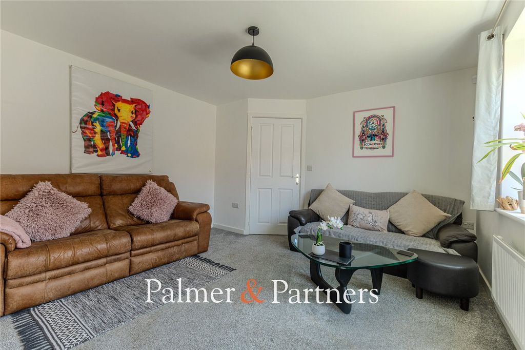 Property photo 3 of 22 Picture No. 05