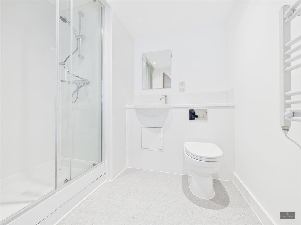 Property photo 2 of 6 Cam02887G0-Pr0672-Still005.Jpg