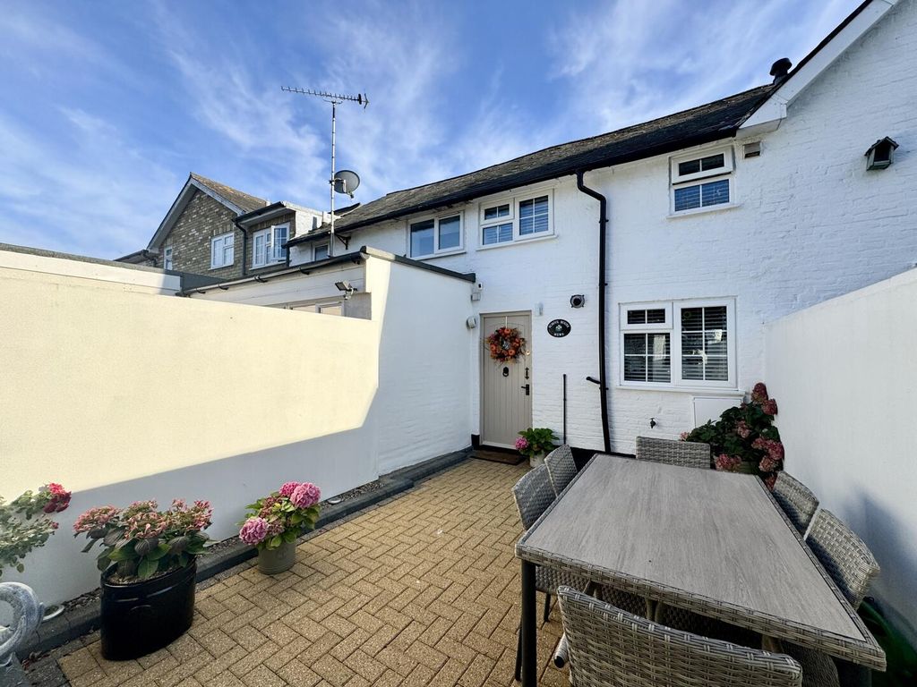 Property photo 1 of 13 Terrace / Patio