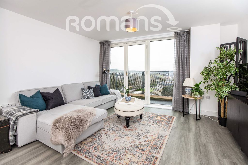 Property photo 2 of 9 2