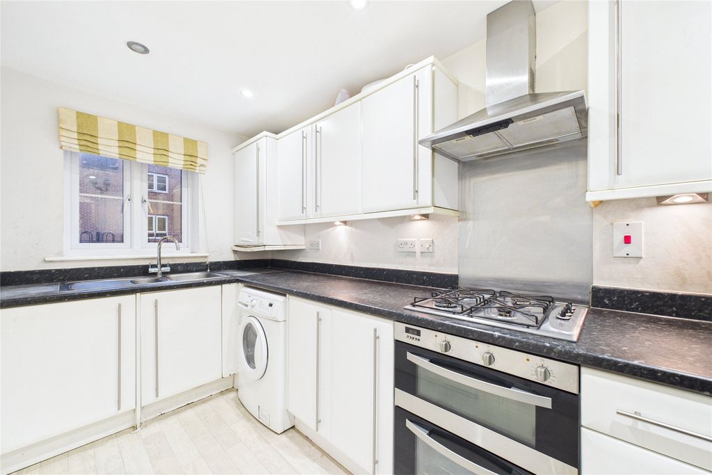 Property photo 3 of 10 Picture No. 15