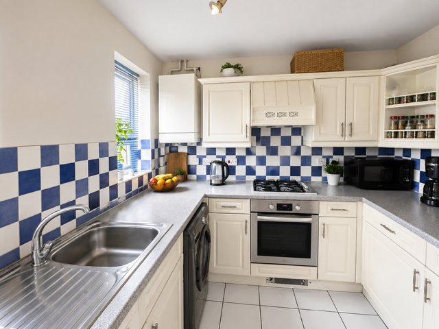 Property photo 2 of 9