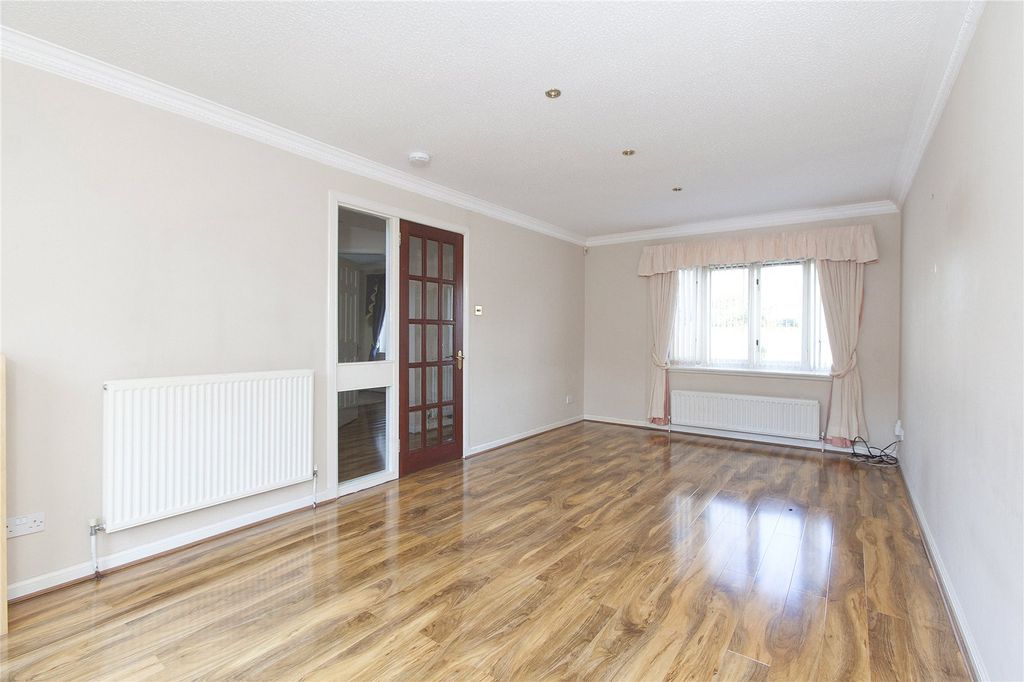Property photo 2 of 14 Photo 2