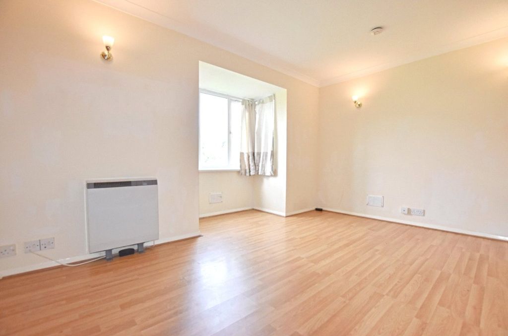 Property photo 2 of 7 Picture No. 06