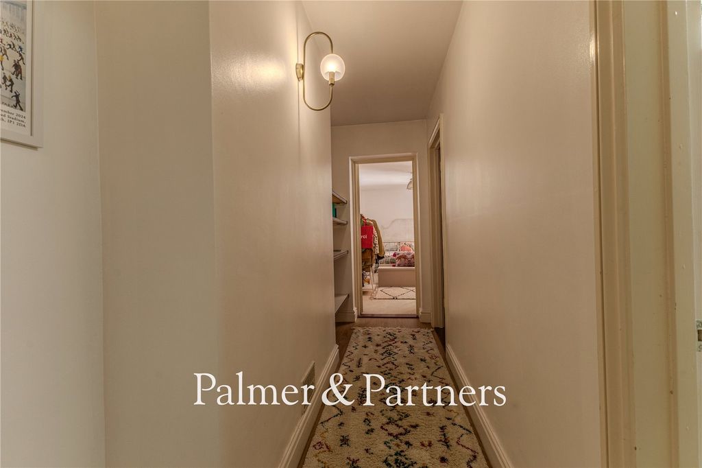 Additional image 16 of 3 bed flat for saleHenley Road, Ipswich, Suffolk IP1