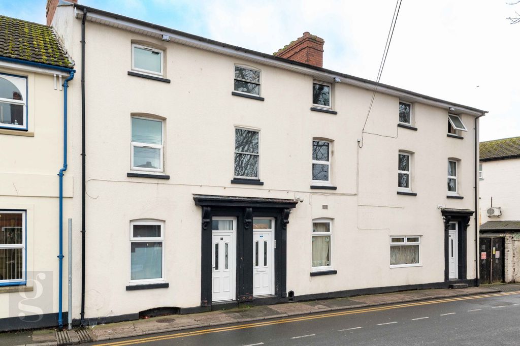 Property photo 1 of 1