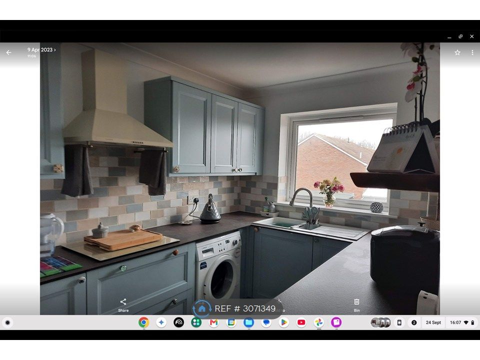 Property photo 1 of 22 Kitchen