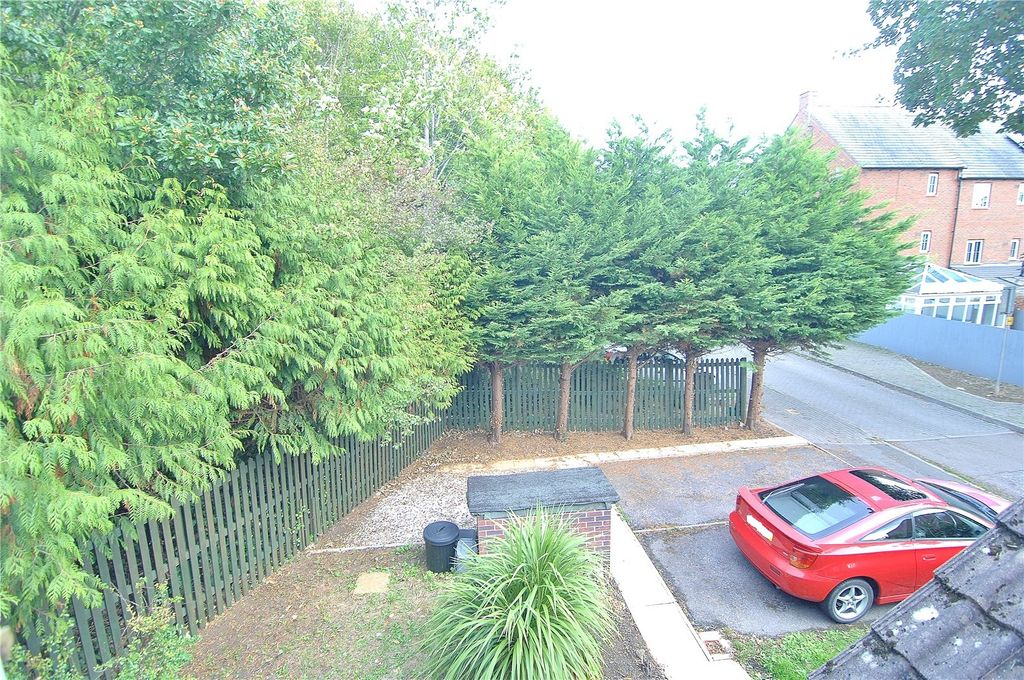 Property photo 2 of 13 Picture No. 05