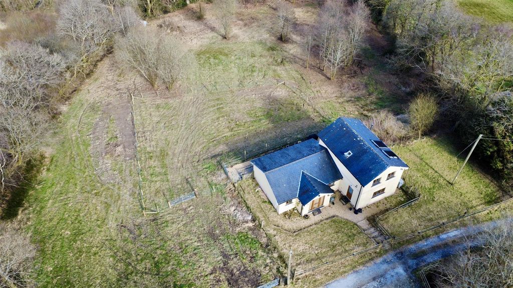 Property photo 2 of 26 Dji_Fly_20250328_153806_478_1743337761361_Photo_Op
