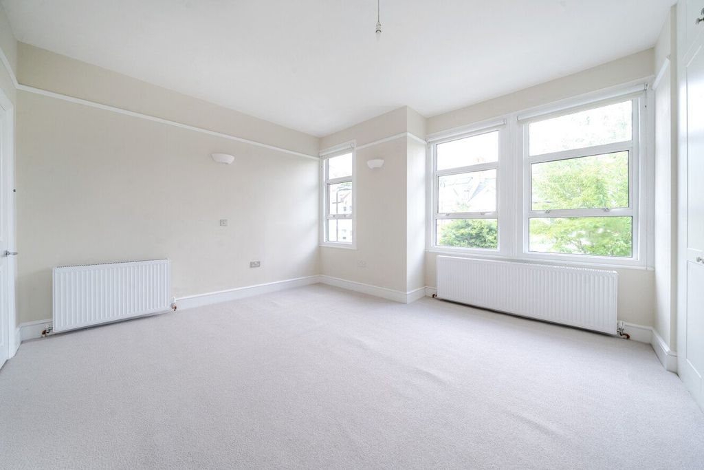 Property photo 3 of 13 Picture No. 07