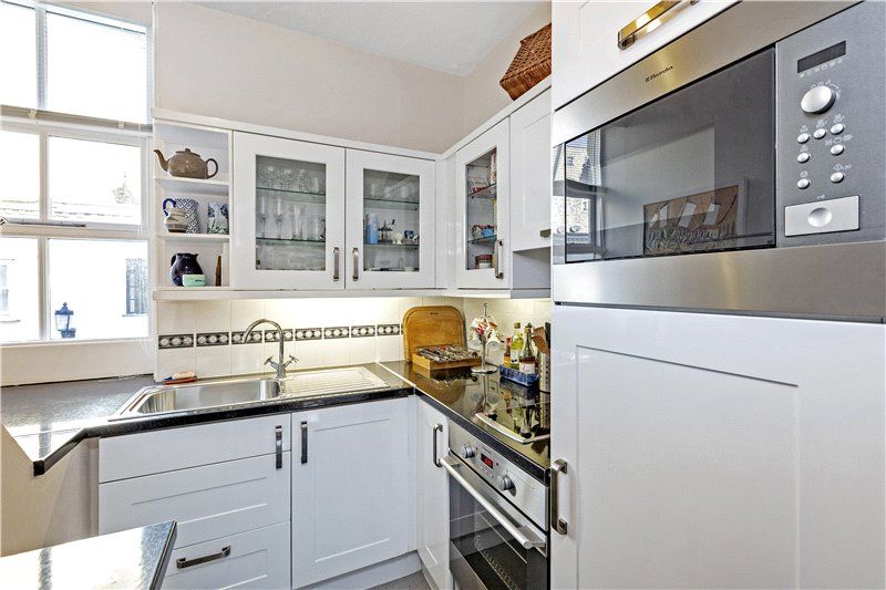 Property photo 3 of 8 Picture No. 16