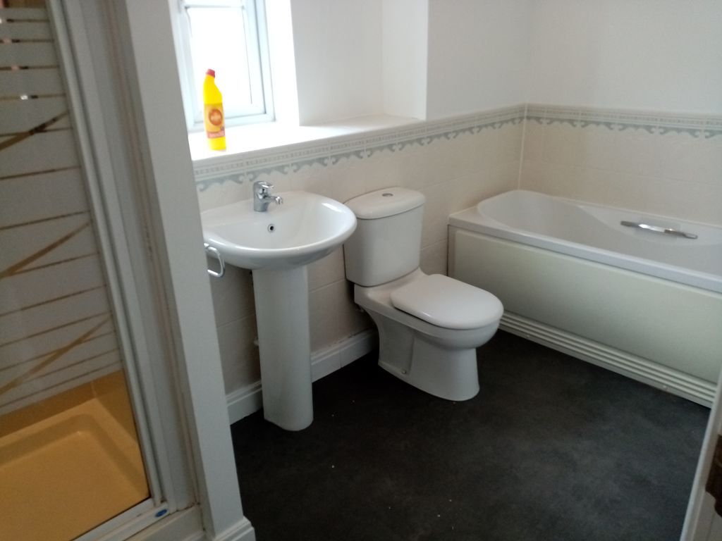 Property photo 3 of 19 Photo 16