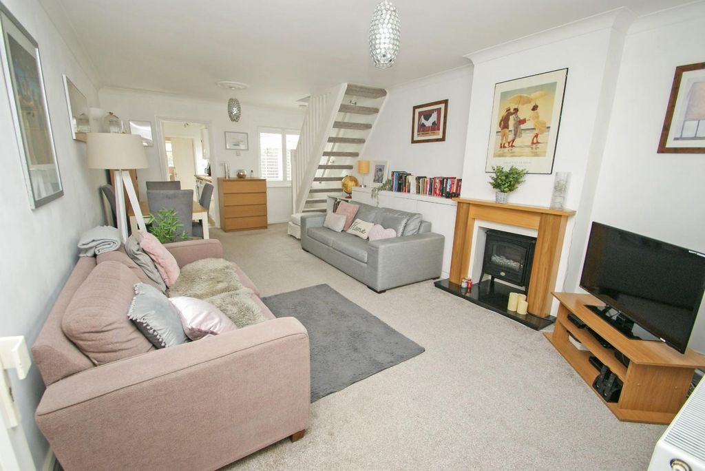 Property photo 2 of 10 2024-08-14 12.07.47.Jpg