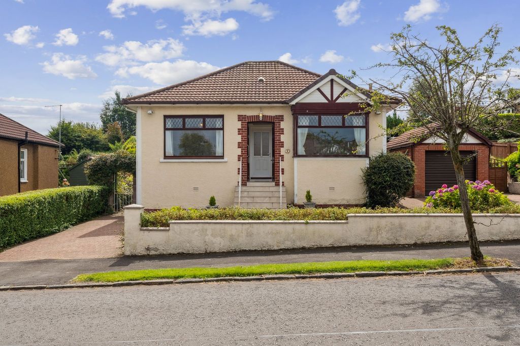 Property photo 1 of 21