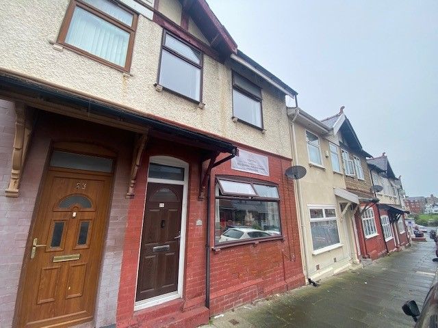Property photo 1 of 7