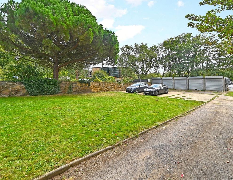 Property photo 1 of 1 Screenshot_8-10-2025_14115_.Jpeg