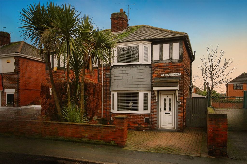 Property photo 1 of 11 Front