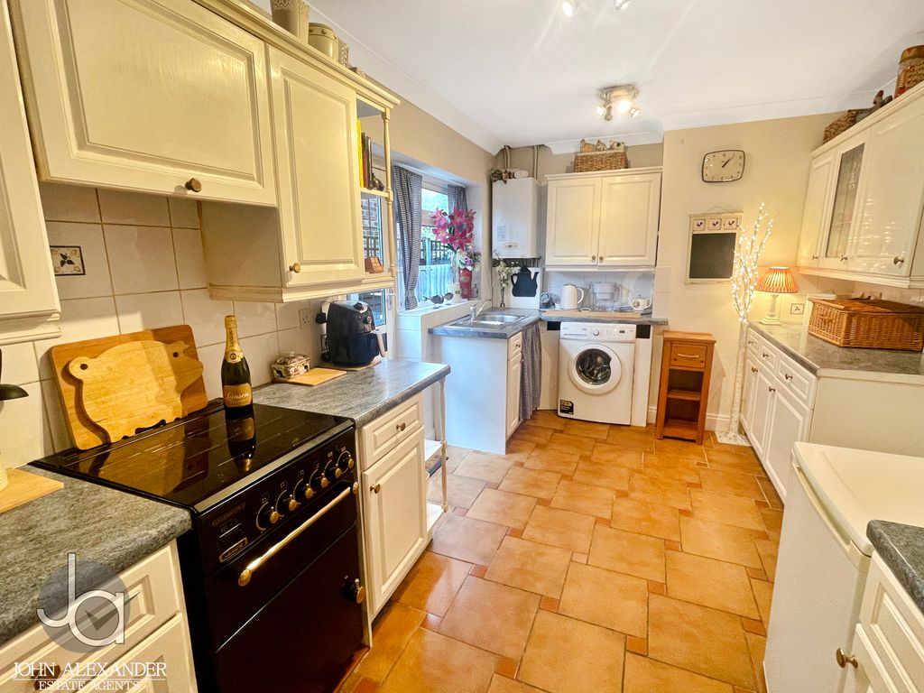 Property photo 3 of 26 20250927_125910893_0.5