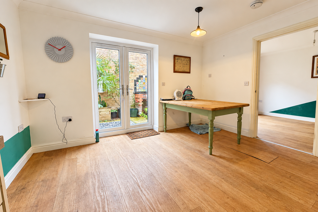 Property photo 3 of 12 Dining Room