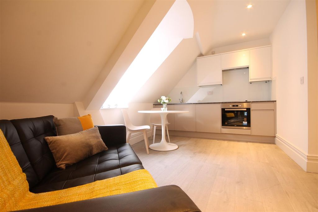 Property photo 1 of 9 1-Min.Jpg