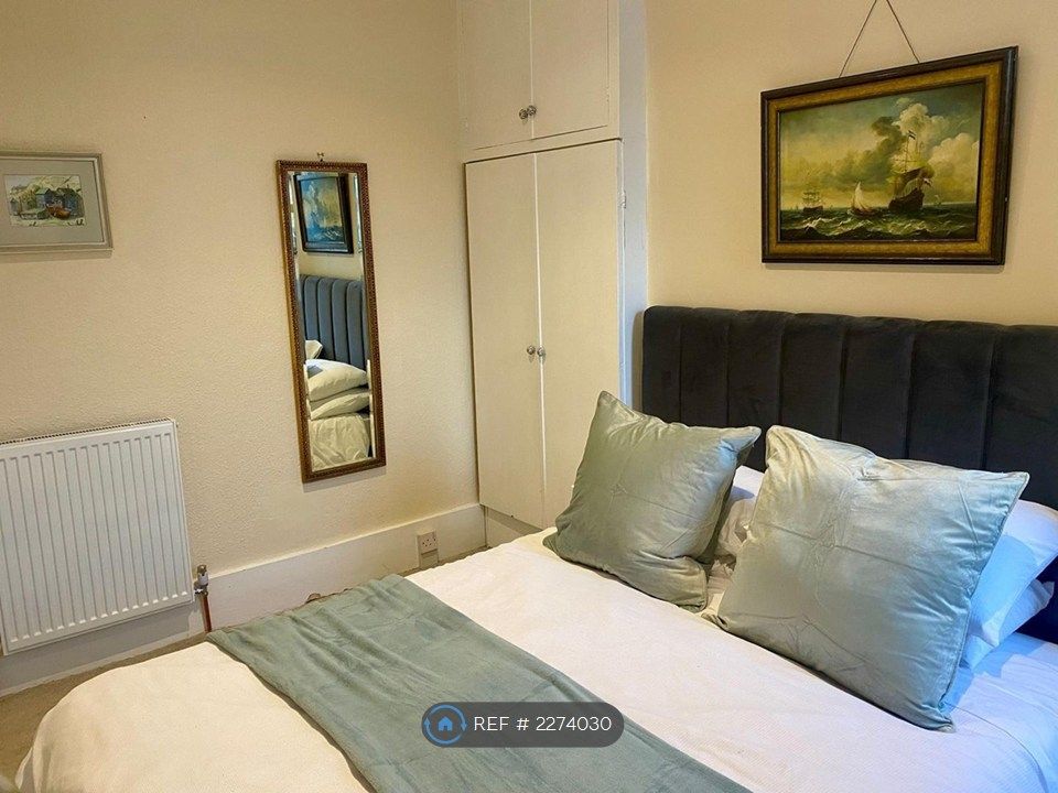 Property photo 2 of 15 Bedroom 2