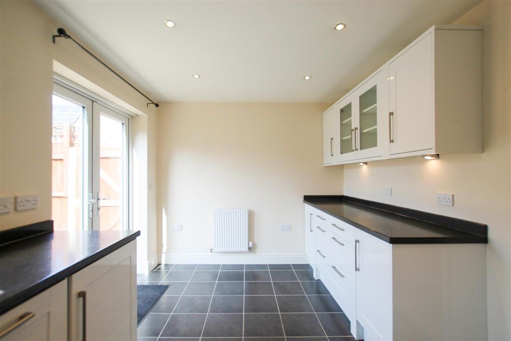 Property photo 3 of 15 Img_2309.Jpg