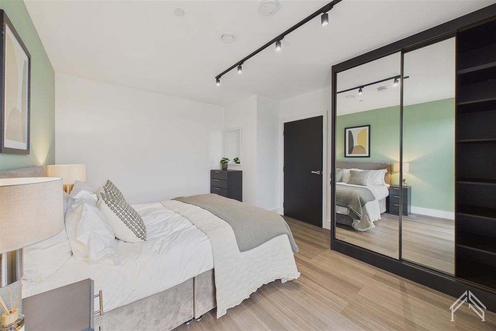 Property photo 3 of 9 4.Jpg